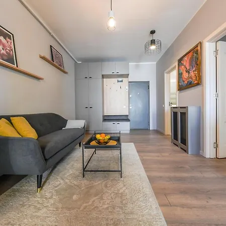 Lovely One Bedroom